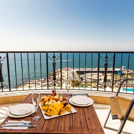 Riviera Hotel And Beach Lounge, Bejrút Kültér fotó