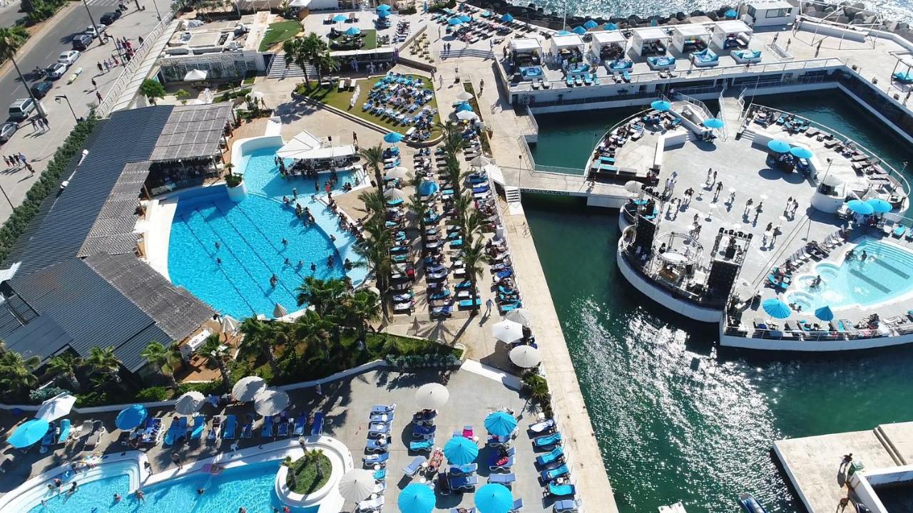 Riviera Hotel And Beach Lounge, Bejrút Kültér fotó