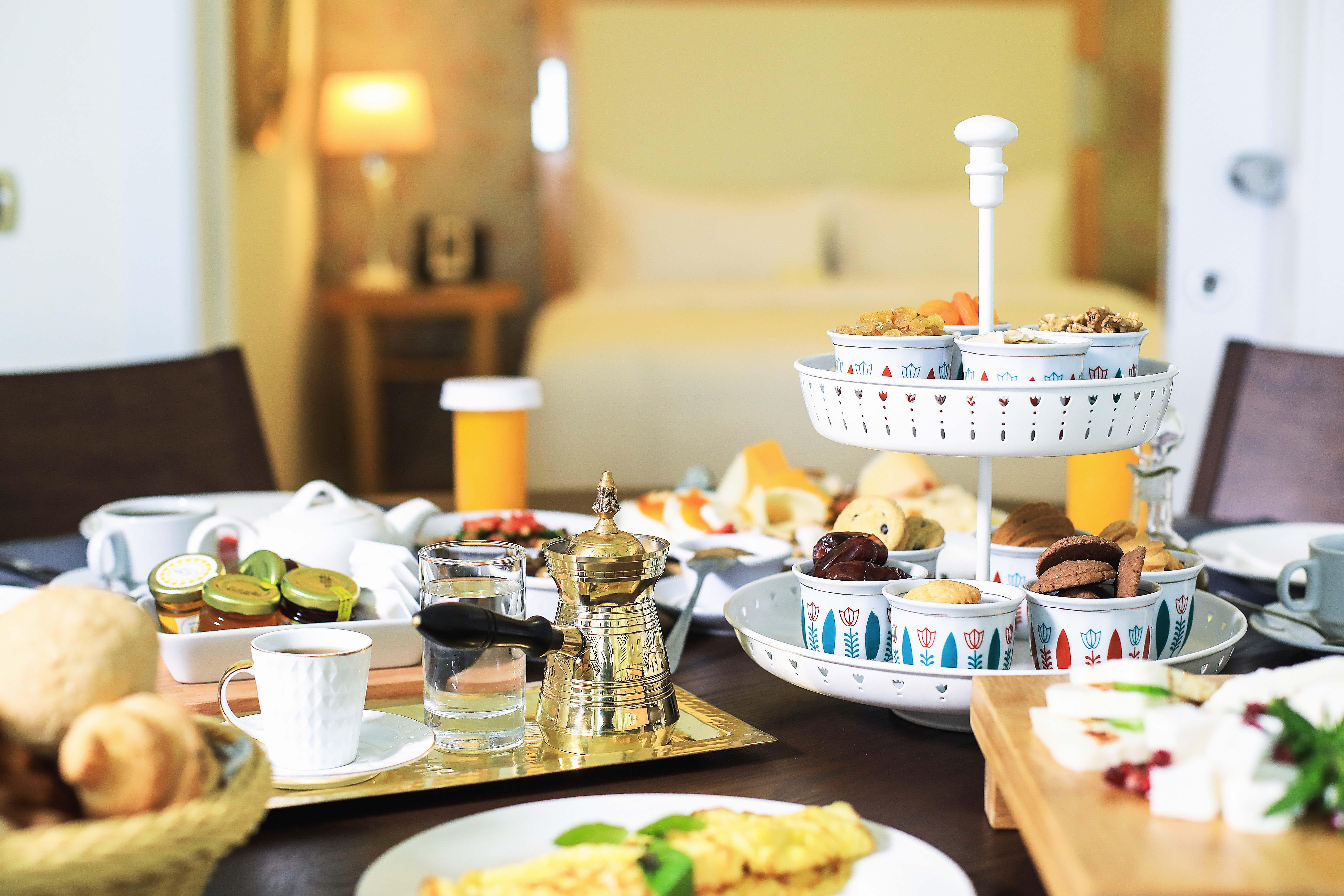Riviera Hotel And Beach Lounge, Bejrút Kültér fotó